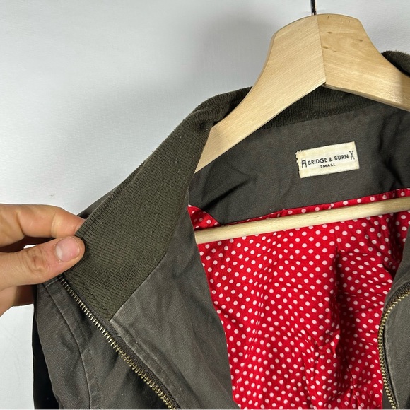 Bridge and Burn Brown Bomber Jacket with Stand-Up Collar and Full-Length Zipper - Picture 3 of 5